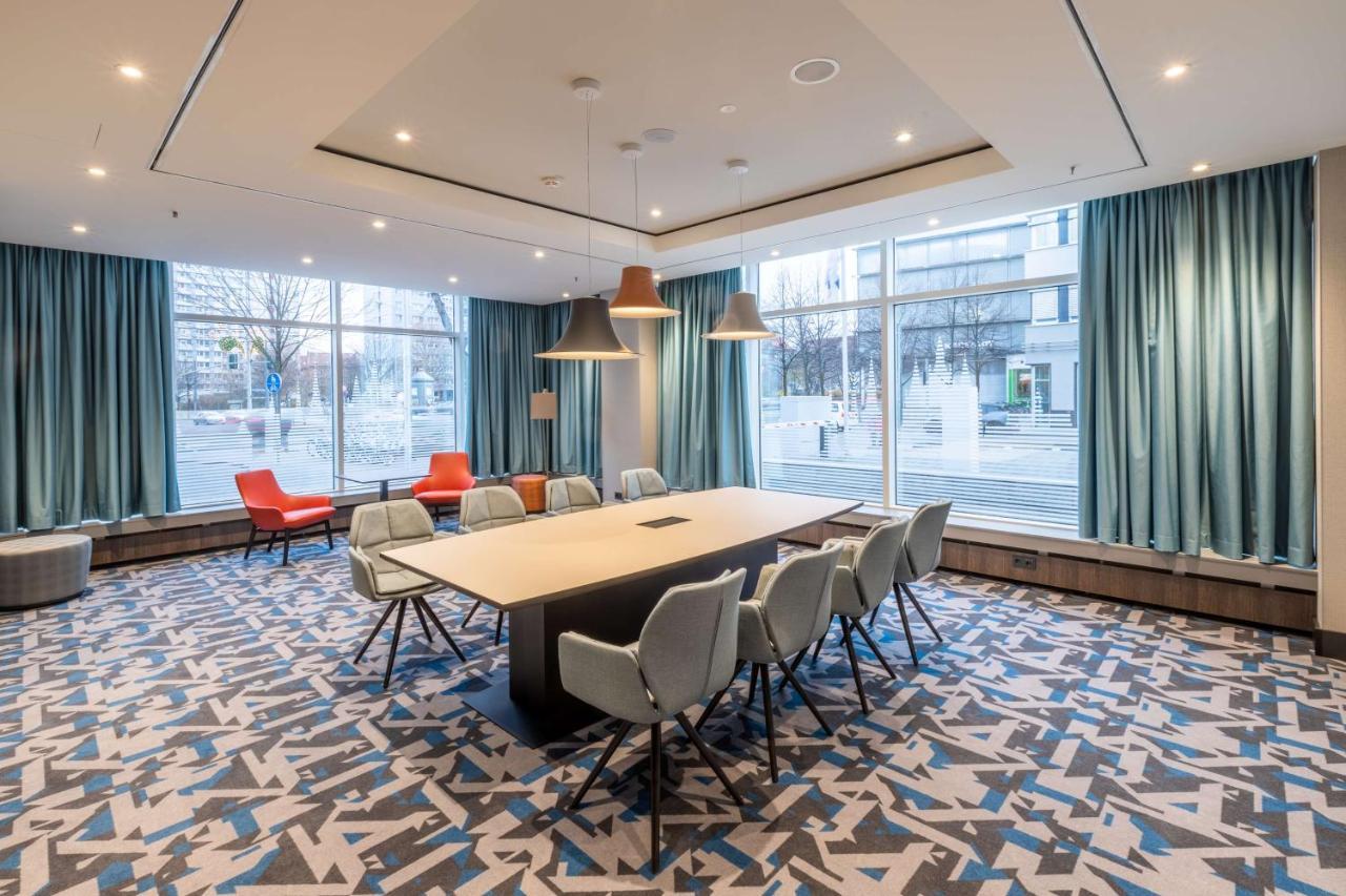 Radisson Blu Hotel ארפורט מראה חיצוני תמונה