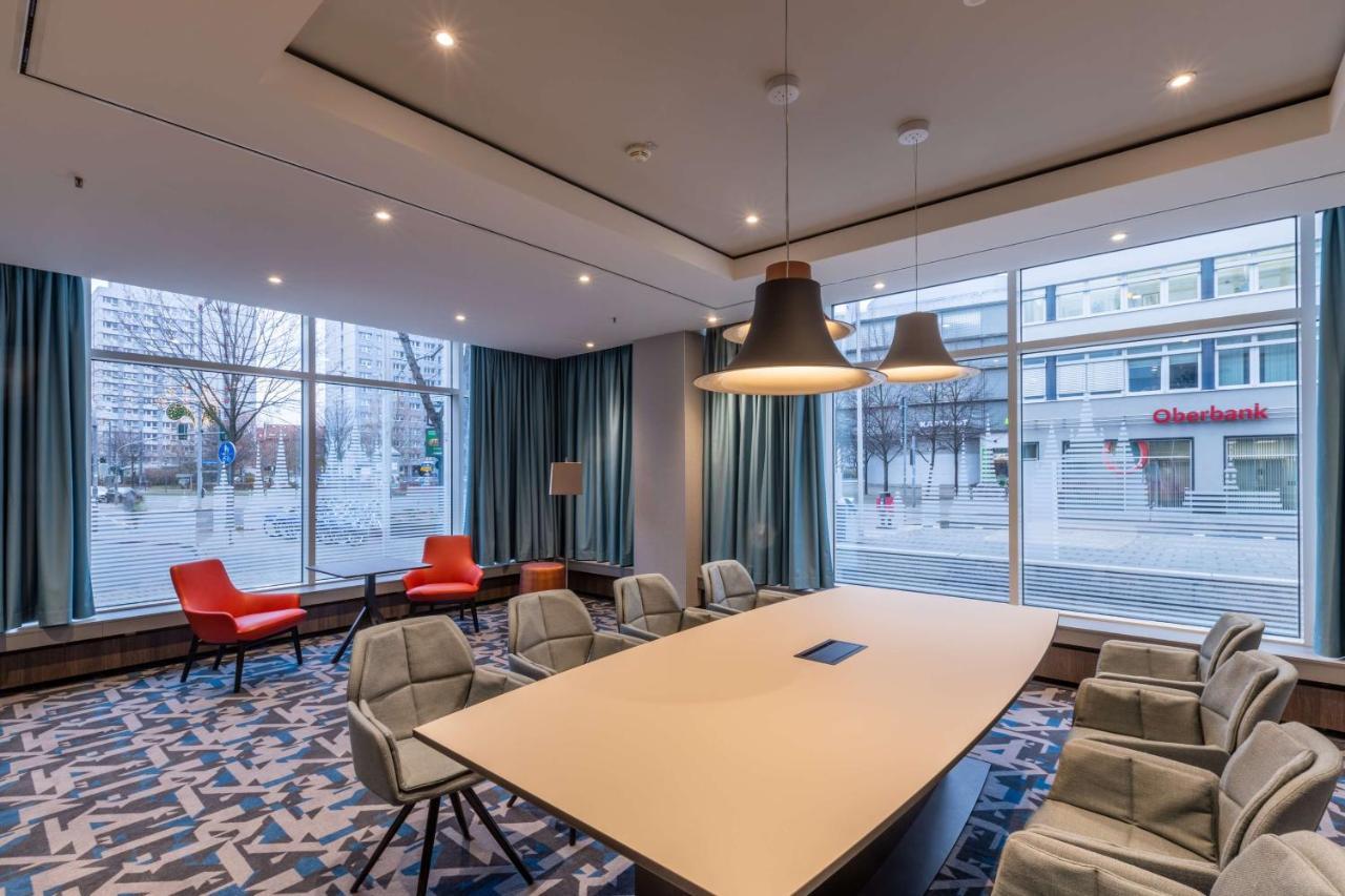 Radisson Blu Hotel ארפורט מראה חיצוני תמונה