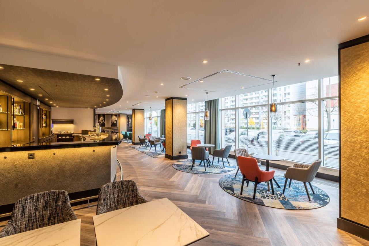 Radisson Blu Hotel ארפורט מראה חיצוני תמונה