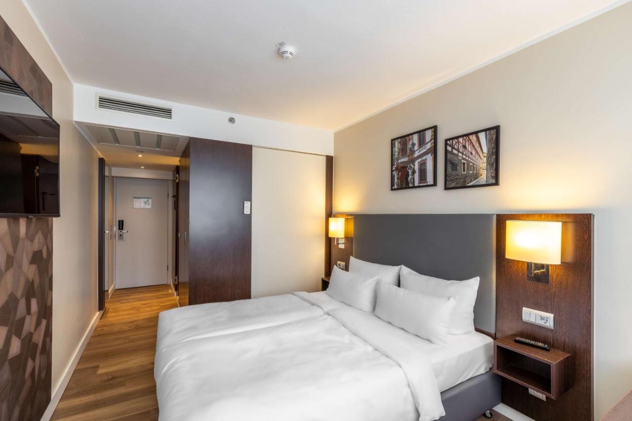 Radisson Blu Hotel ארפורט מראה חיצוני תמונה